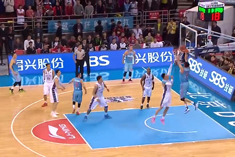 FC26欧冠黄金时刻卡：哈兰德、亚马尔、米利唐、埃斯特旺在列（FC26欧冠黄金时刻卡官宣：哈兰德、亚马尔、米利唐、埃斯特旺入选）