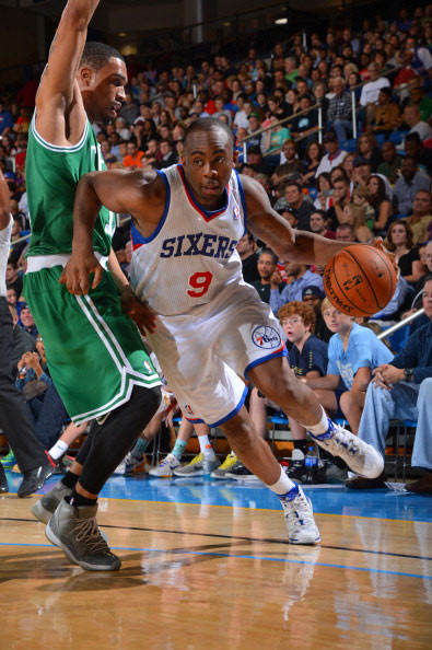 西甲：巴萨4-1大胜瓦伦西亚（西甲：巴萨4-1轻取瓦伦西亚）