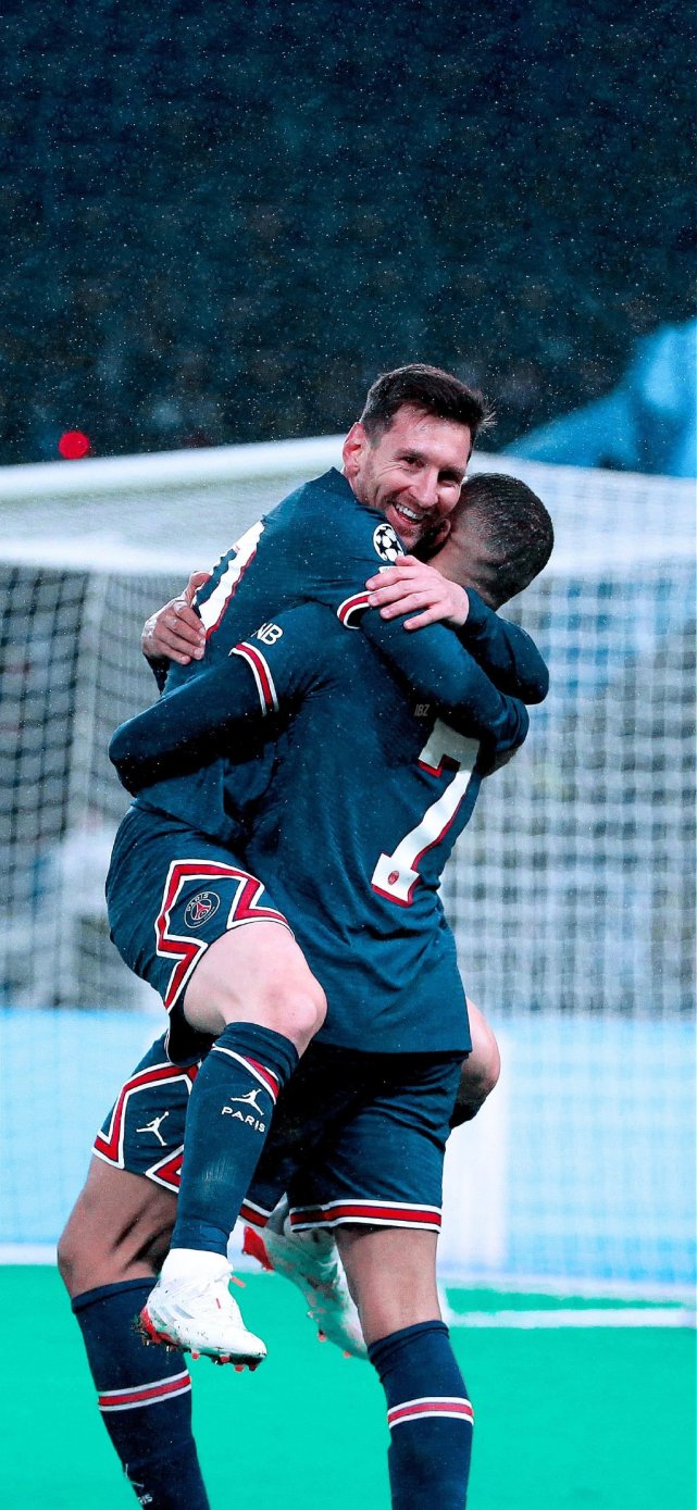 马竞vs莱万特：小蜘蛛领衔，瑟洛特、巴埃纳、朱利亚诺首发（马竞对阵莱万特：小蜘蛛领衔出战，瑟洛特、巴埃纳、朱利亚诺携手首发）