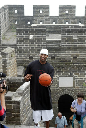 莫雷托：那不勒斯要和国米争焦瓦内，维罗纳愿意夏窗出售（莫雷托：那不勒斯欲与国米抢焦瓦内，维罗纳考虑今夏放人）