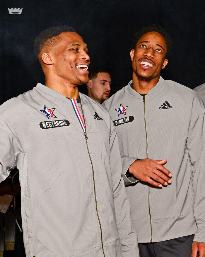 老佛爷祝贺克罗斯获德国骑士十字勋章：曾拥有过你是一种荣幸（弗洛伦蒂诺祝贺克罗斯荣获德国骑士十字勋章：曾拥有你是我们的荣幸）